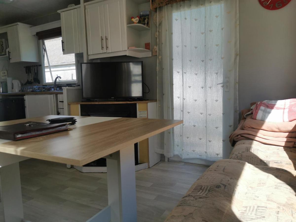 Rosebud Flower Farm Caravan Stay Countryside And Coast Penzance Exterior foto
